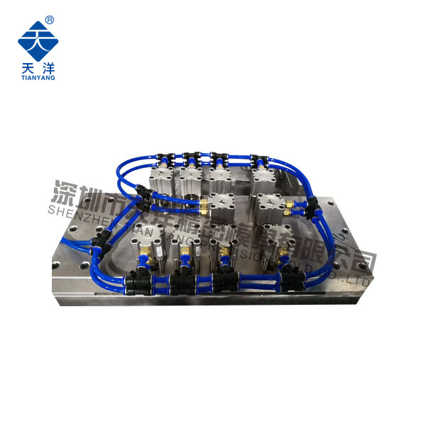 300个X9mm气动打孔机